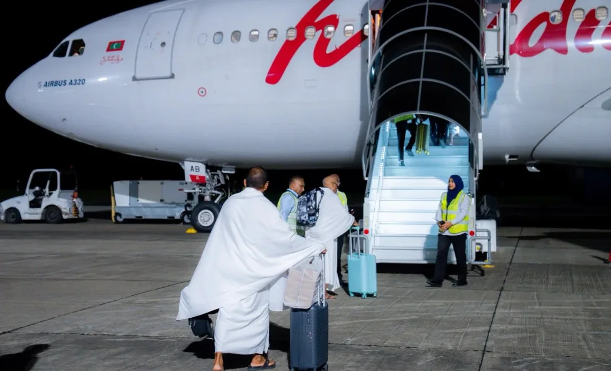 The inaugural direct Gan–Jeddah umrah flight operated by Maldivian