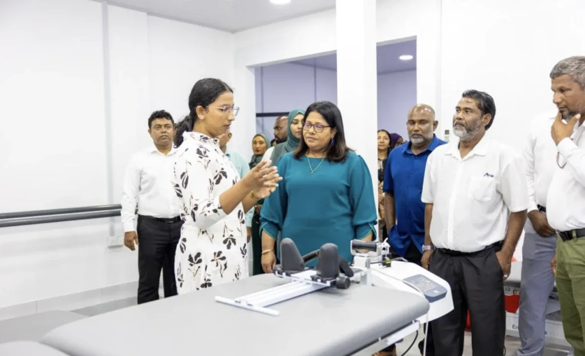 Minister of Health, Family and Welfare Geela Ali inaugurating physiotherapy services at Kaashidhoo Health Centre. (Credit: Ministry of Health, Family and Welfare)